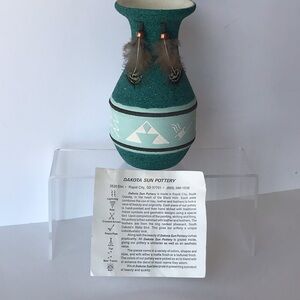 VTG Native American Sioux Style Pottery Vase Hand Crafted Dakota Sun Signed CJM